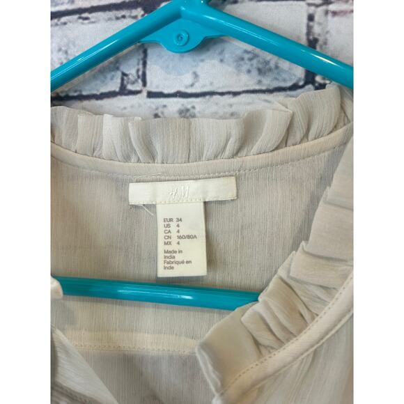 H&M cream sheer long sleeve blouse top shirt ruffled hem women's size 4 - Picture 2 of 4